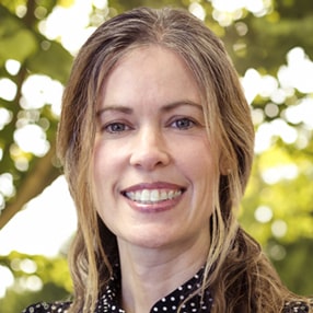 Lisa Brown headshot